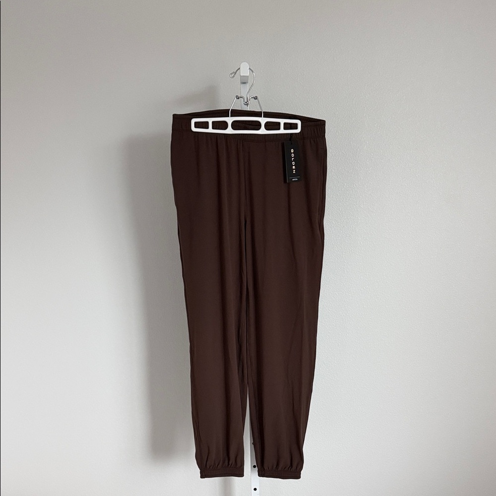 Aritzia TNA Butter Joggers
